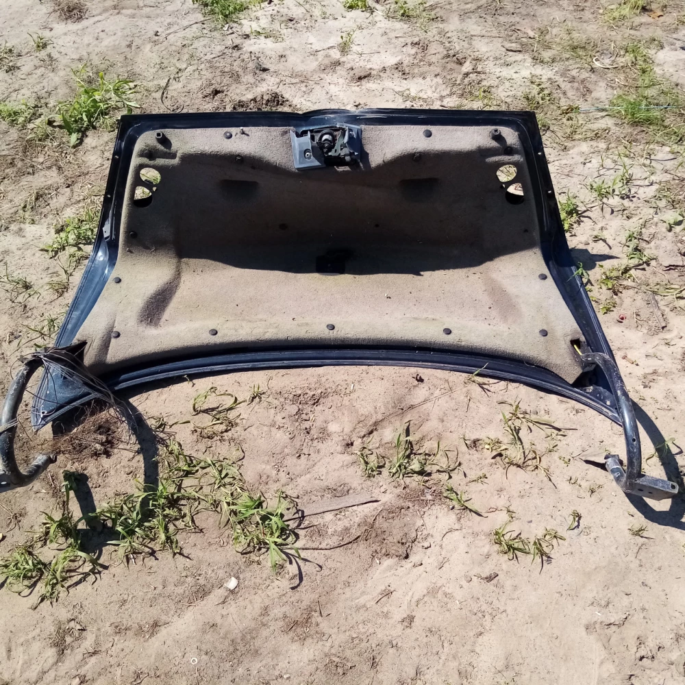 Кришка багажника Mercedes-Benz w210