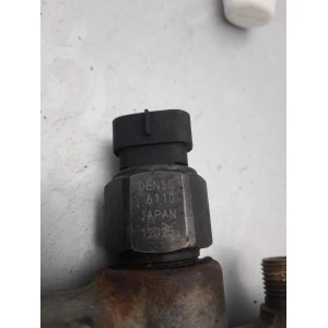 Изображение товара -  Denso6110 датчик давления в топливной рампа Mazda 6 2.0 GG