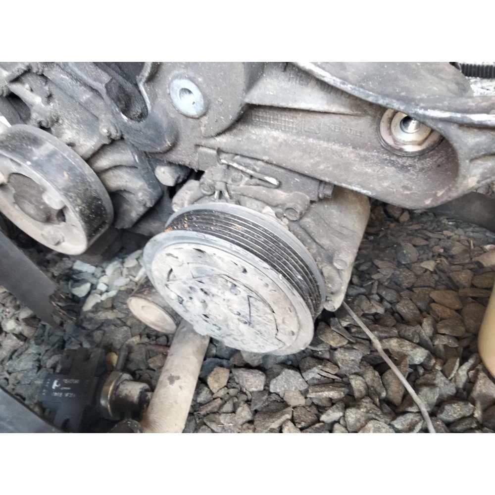 Компрессор кондиционера VOLVO V40 S40 1.9 TD F8T
