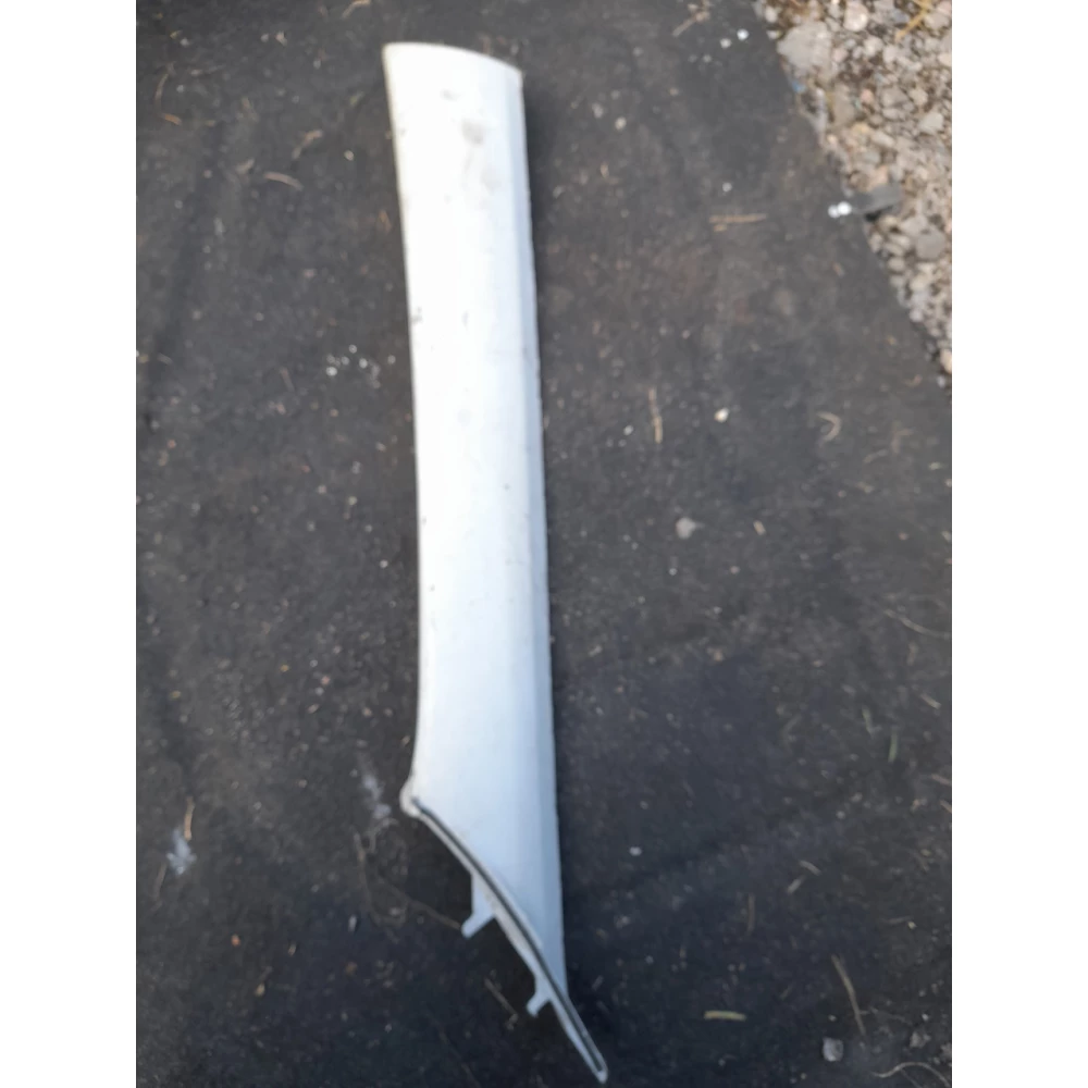 GJ6A68171 накладка стойки лобового стекла левая Mazda 6GG