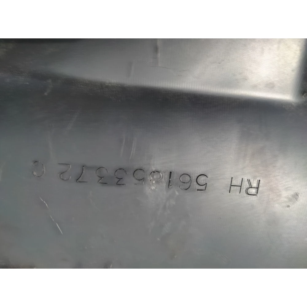 561853372C Накладка порога правая Volkswagen Passat B7 USA