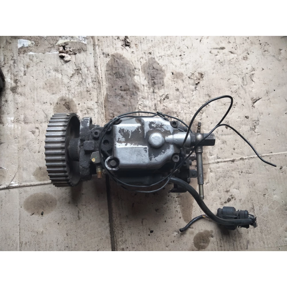 Топливный насос высокого давления, ТНВД AUDI a4 VW PASSAT 1.9 TDI 0 460 404 985 / 028 130 110 H