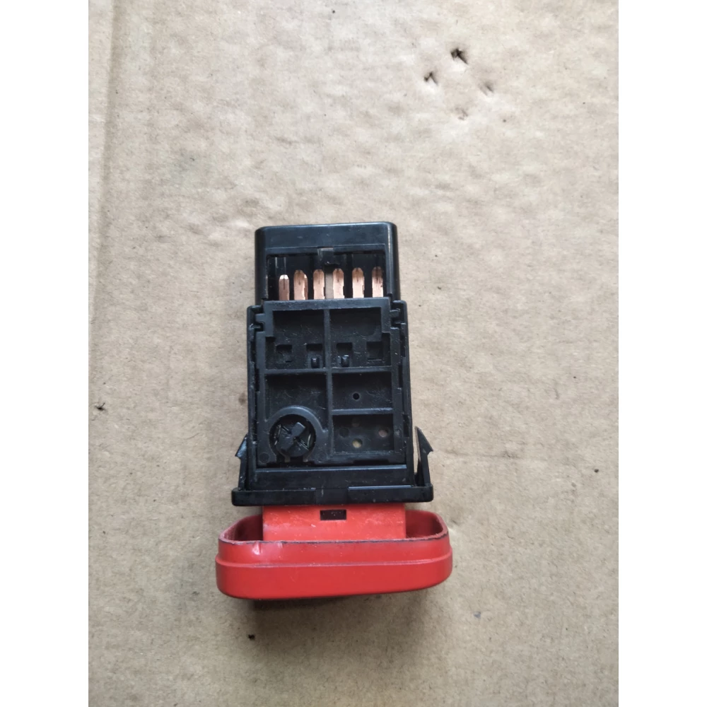 Кнопка аварийной остановки Xyundai Elantra, Kia