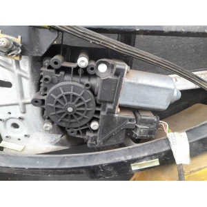 Изображение товара -  Моторчик задней правой двери Ауди а4б5