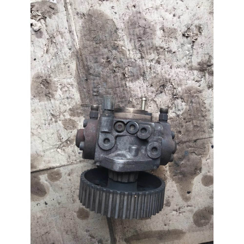 Топливный насос высокого давления ТНВД Mazda 6 2.0 DI 294000-0041