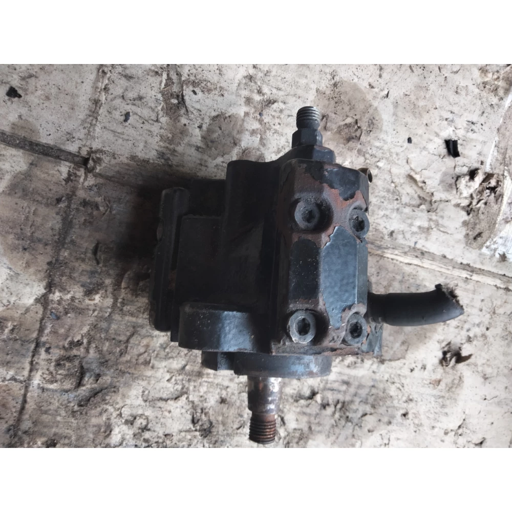 Топливный насос высокого давления, ТНВД BMW E38 E39 E46 E53 M57 3.0 d 0 445 010 009 , 2 247 798