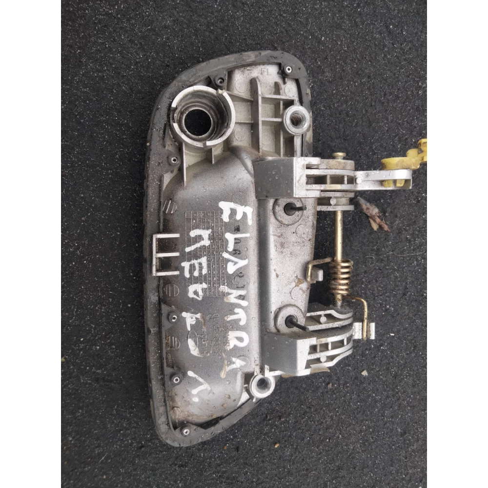 826502D010 ручка двери наружная левая передняя Xyundai Elantra, Kia