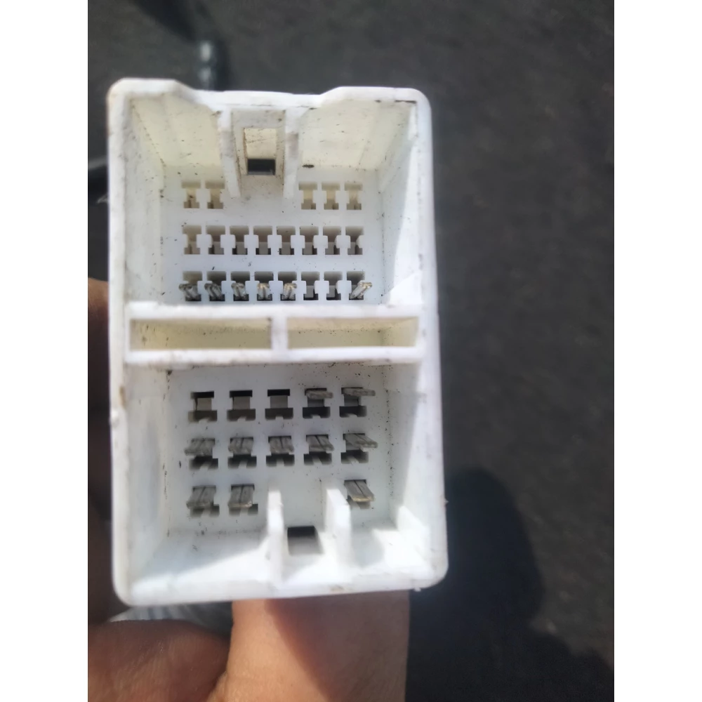 916312d010 проводка передней правой двери Xyundai Elantra XD 3