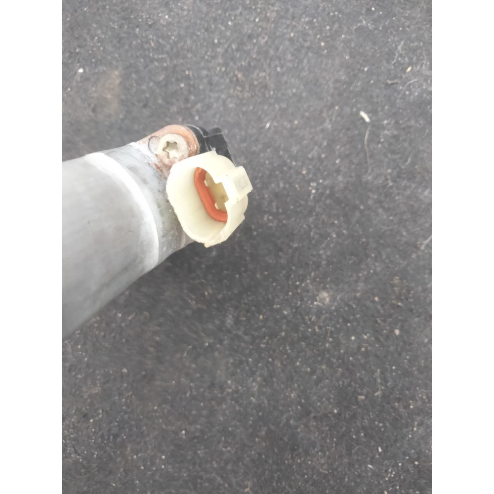 Моторчик стеклоподемника передний правый Xyundai Elantra XD 3