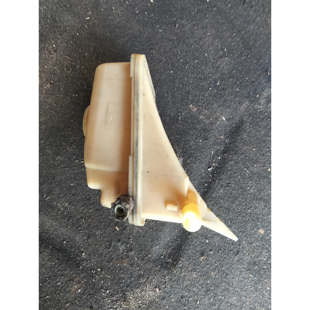 9612140880 бачок гидроусилителя руля Citroen Berlingo, Peugeot partner