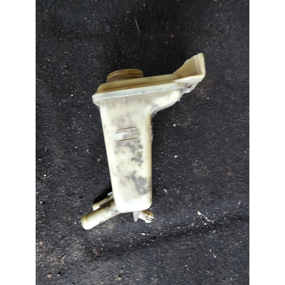 8D0422373C бачок гидроусилителя руля Audi A4 B5,A6 C5 Passat B5