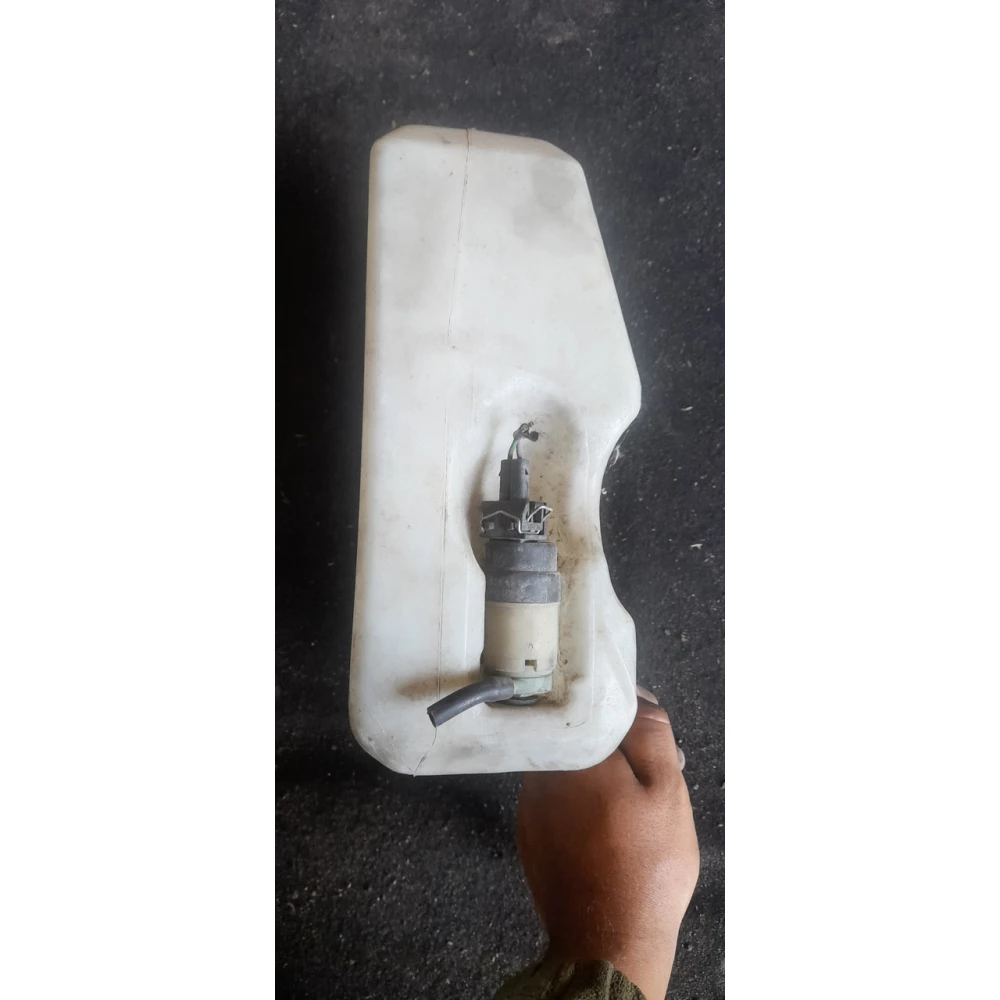 6K0955453J бачок омывателя лобового стекла Volkswagen caddy 2