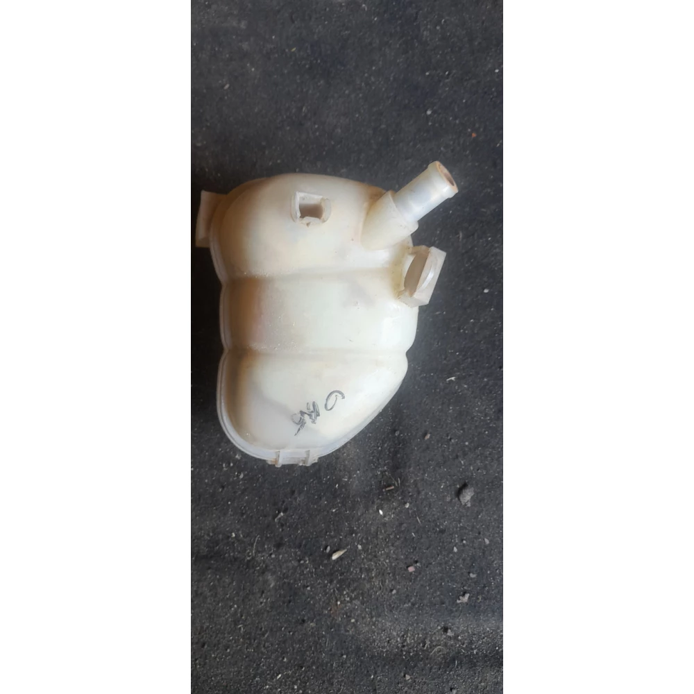 90499838 бачок системы охлаждения opel Vectra B