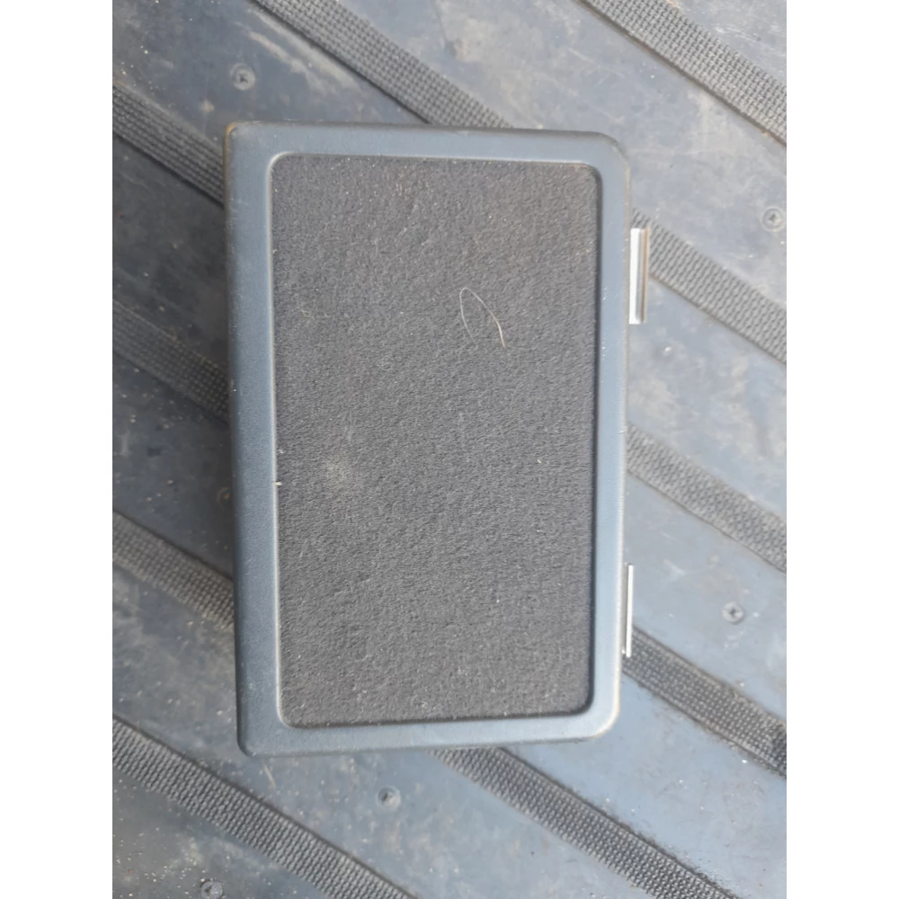 Пепельница дверной карты Mercedes-Benz w 210