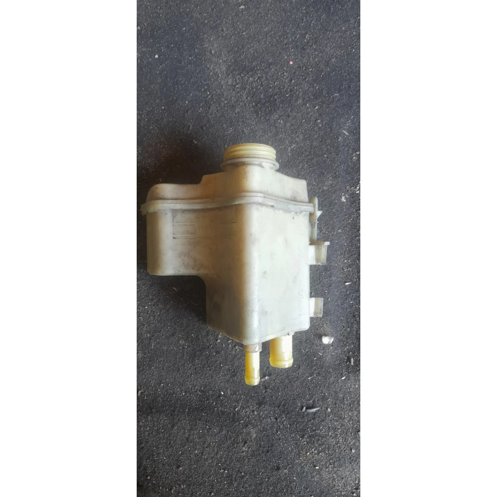 7700414664 бачок гидроусилителя руля Renault Kangoo. Clio