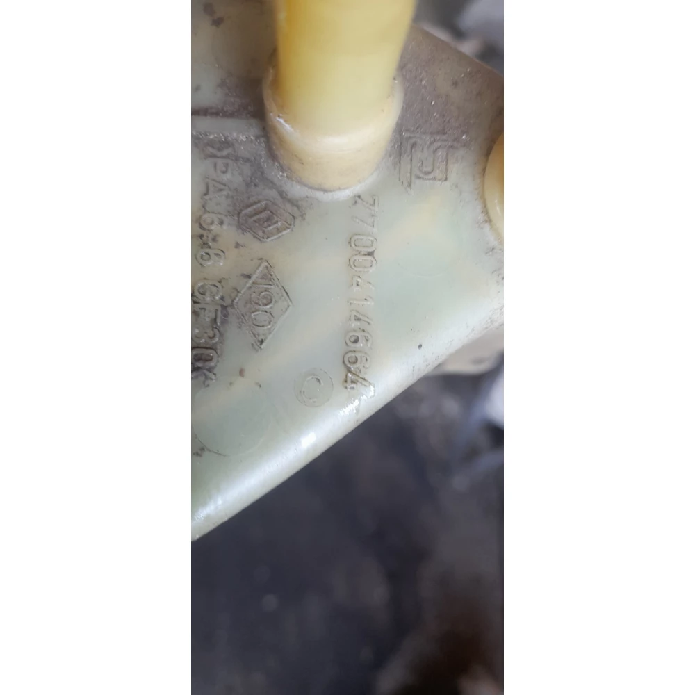 7700414664 бачок гидроусилителя руля Renault Kangoo. Clio