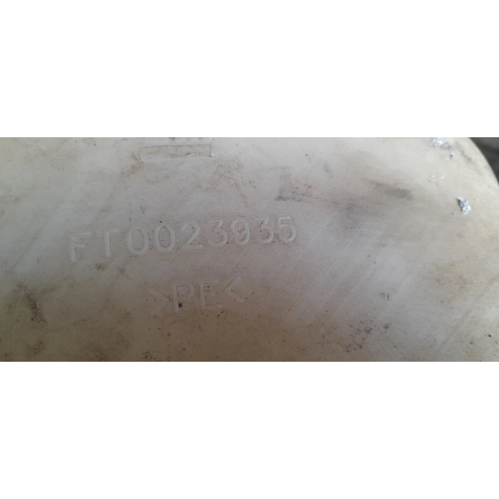 FT0023935 бачок омывателя лобового стекла  Opel Vectra B
