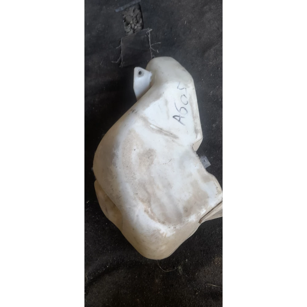 4B0955453K бачок омывателя лобового стекла Audi A6C5