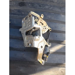 Изображение товара -  Левый замок двери  Mercedes-Benz w210