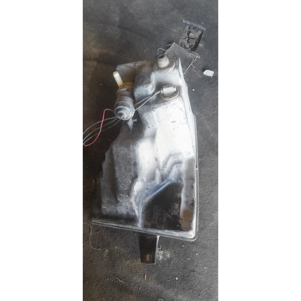 855341054 бачок омывателя лобового стекла  Mazda 6