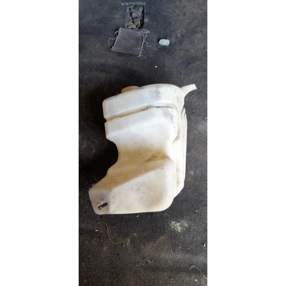 9621010480 бачок омывателя лобового стекла Peugeot partner Citroën