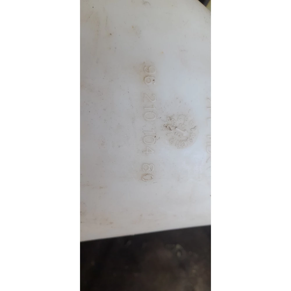 9621010480 бачок омывателя лобового стекла Peugeot partner Citroën