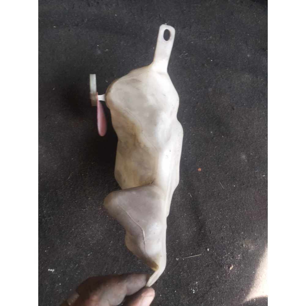 61668361443 бачок омывателя стекла BMW E39