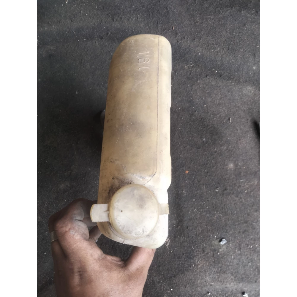 A2108602160WS бачок омывателя фар Mercedes Benz W210