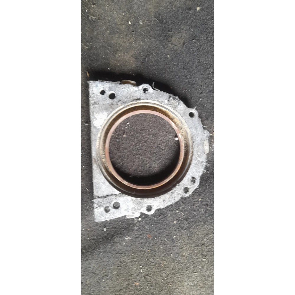 055103173B крышка заднего сальника коленвала Audi 80 Passat B4