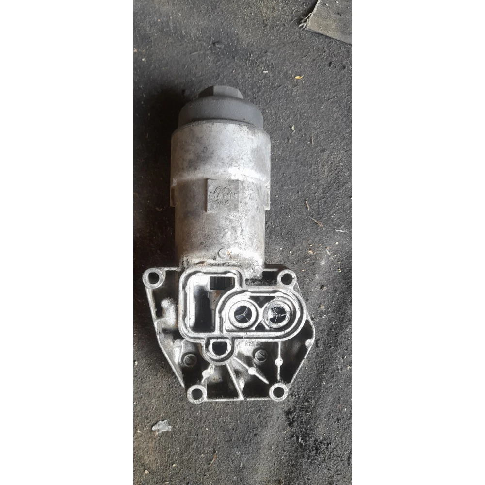 90571673 GM корпус масляного фильтра Opel Vectra B 2.0