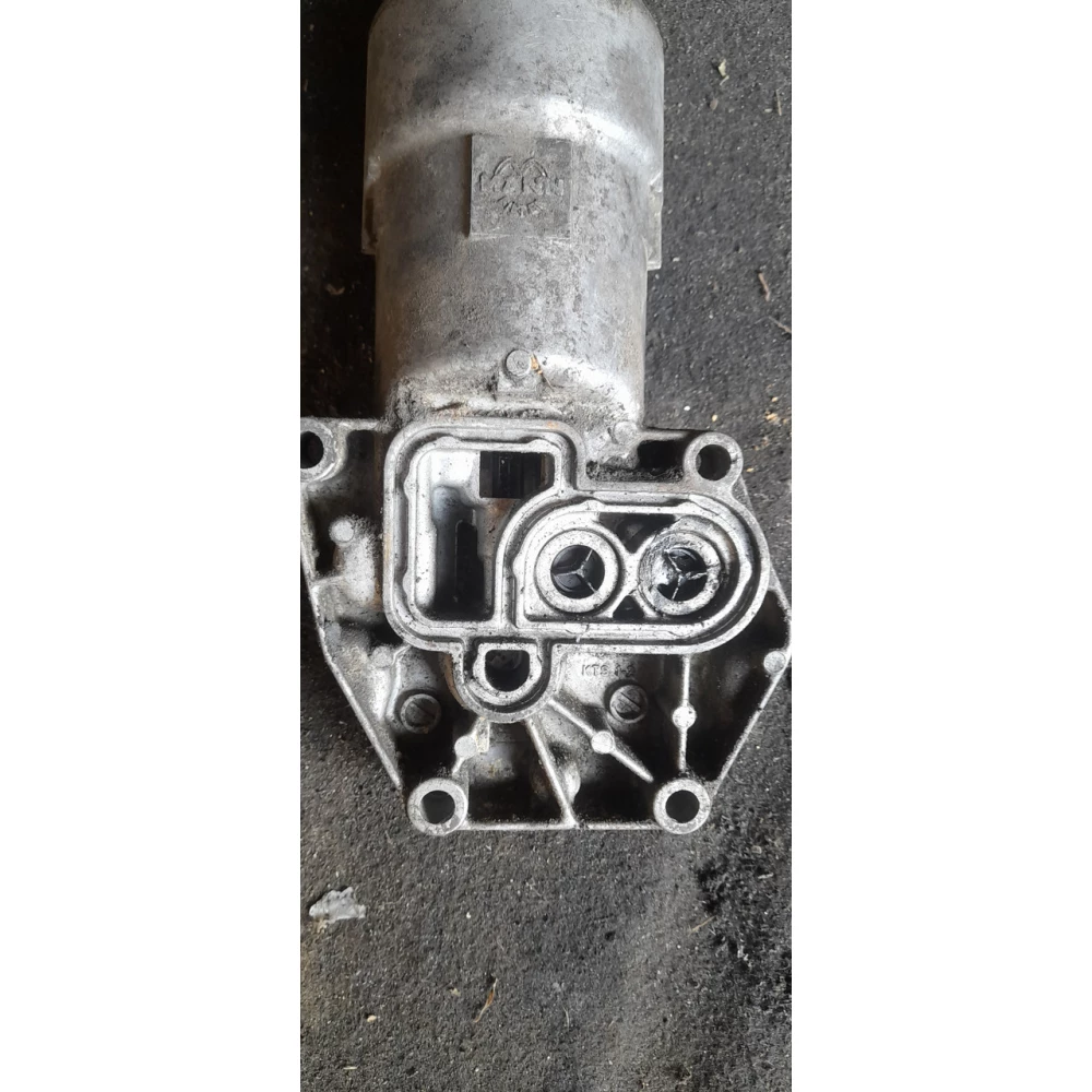 90571673 GM корпус масляного фильтра Opel Vectra B 2.0