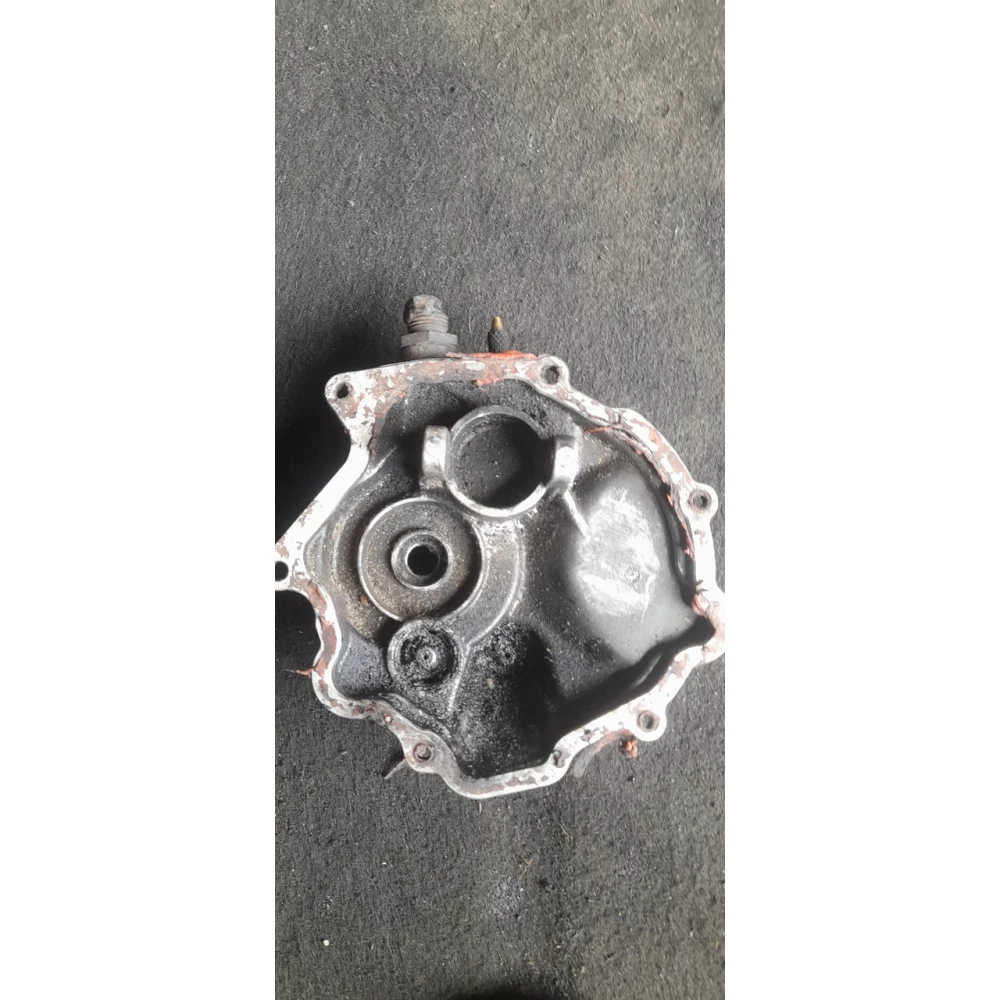0002302865 корпус вакуумного насоса Mercedes Benz 3.0D