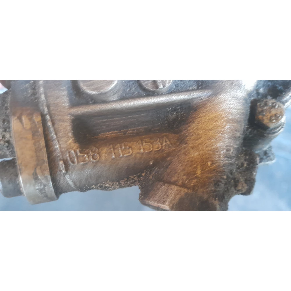 058115153A масляный насос Audi A4B5 Passat B5 1.8