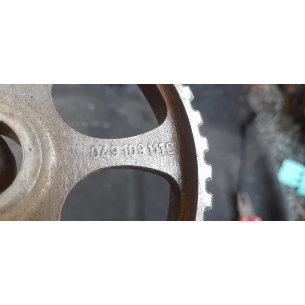 049109111C шестерня распредвала vw GOLF 3 seat audi 1.6