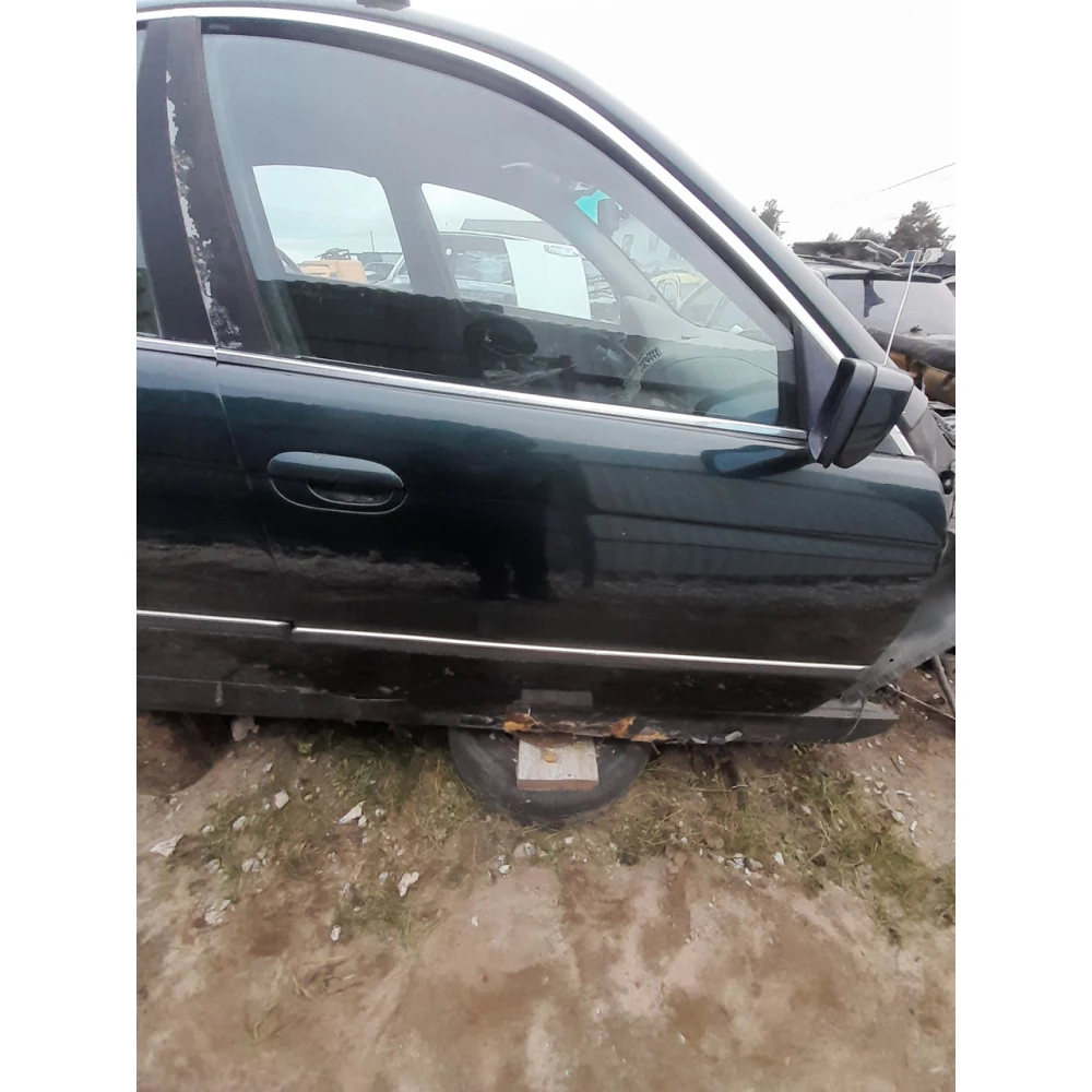 Передняя правая дверь Bmw E39