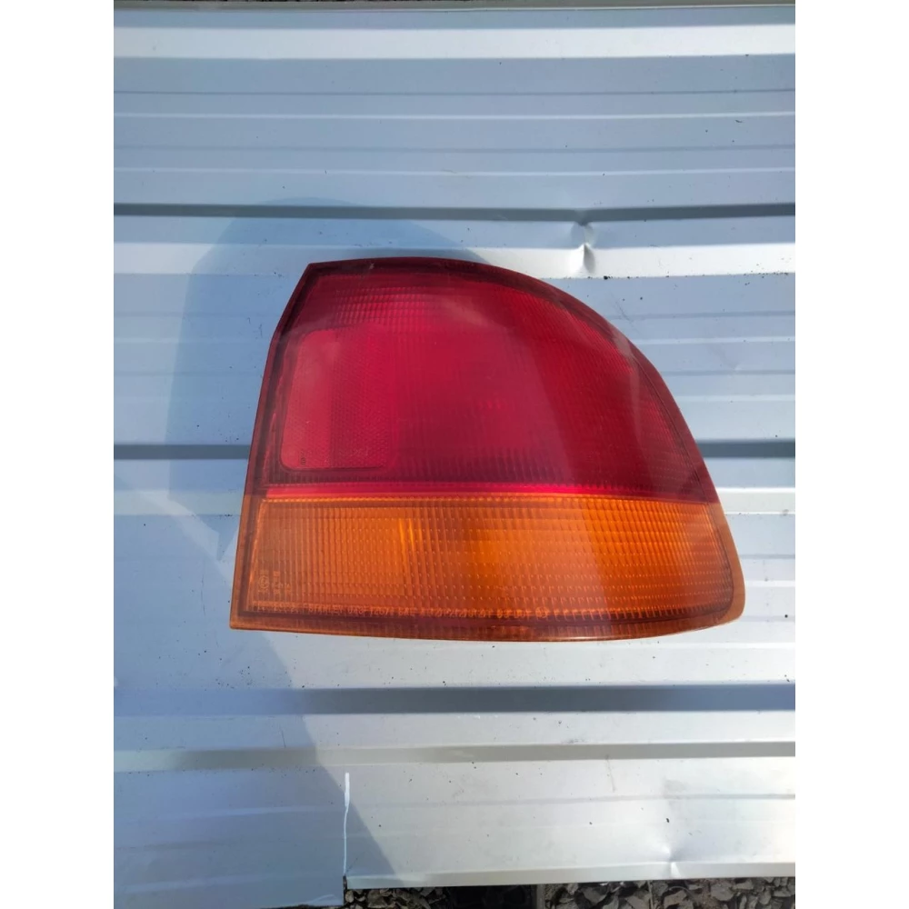Б/у фонарь задний правый Honda Civic VI EJ/EK сед 1996-1998, STANLEY 043-1267