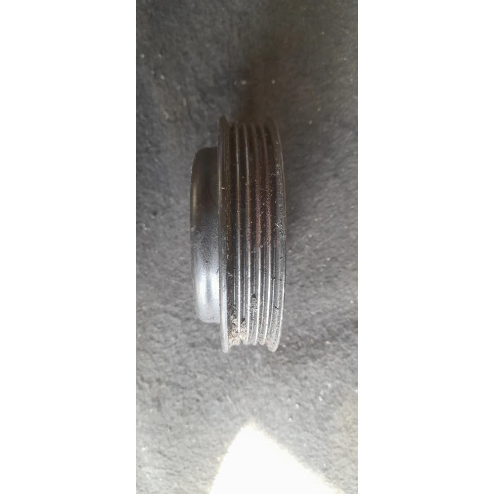 2246129 шкив помпы BMW E39 M51 2.5 tds