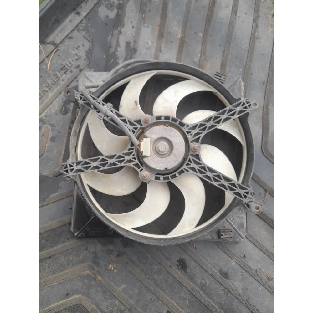 Toyota  3135103223 вентилятор avensis t22