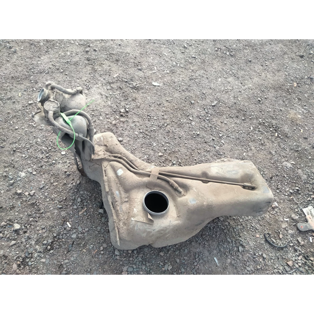 Топливный бак Audi 80 B4  8AO 201 303