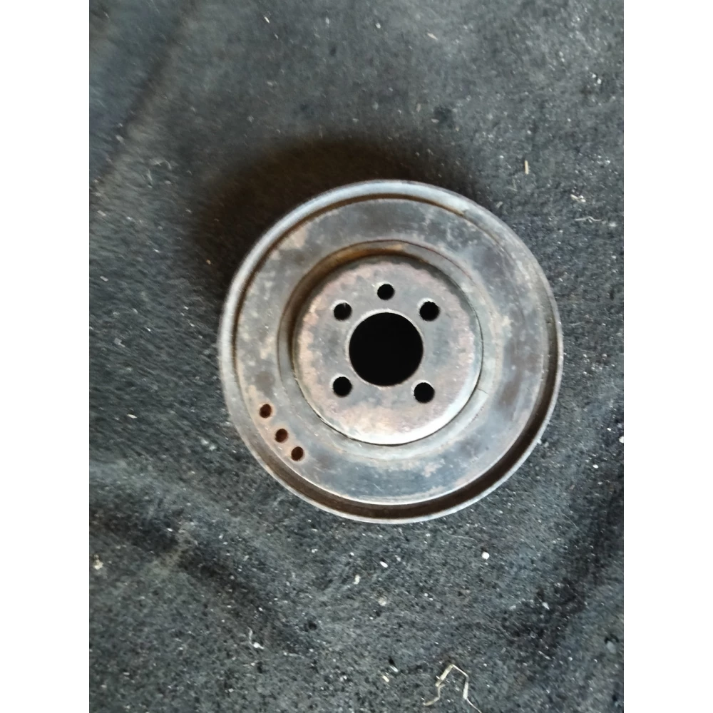 058105251A шкив коленвала Audi A4 B5 Passat B5 1.8