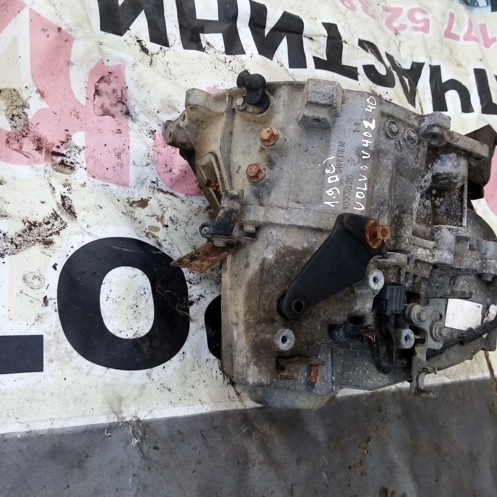 Коробка передач Volvo v40 1.9dci 1023625