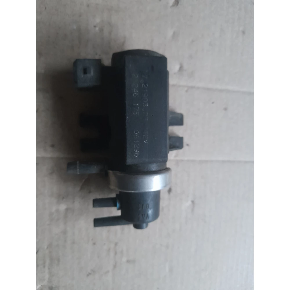 Клапан управления  турбиной  Bmw E39 2.5