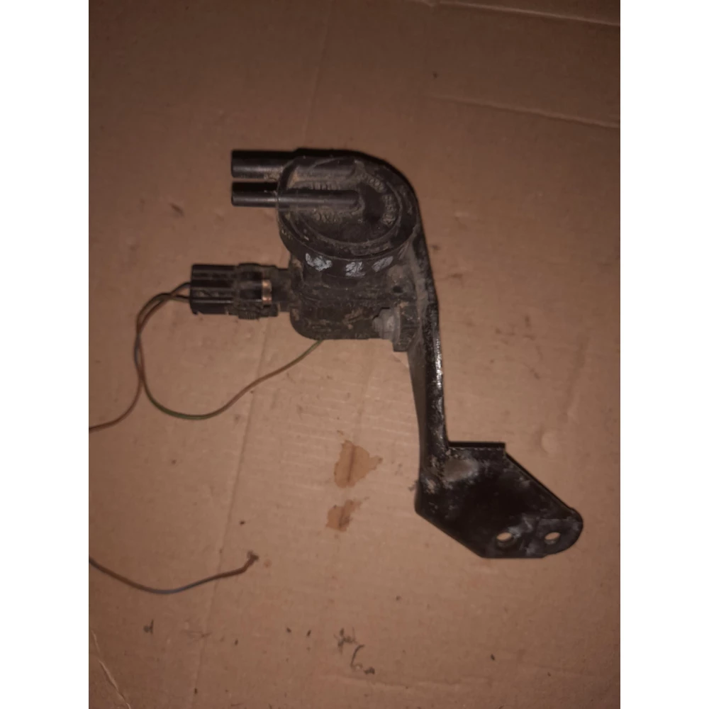 Клапан управления  турбиной  Mercedes-Benz w210