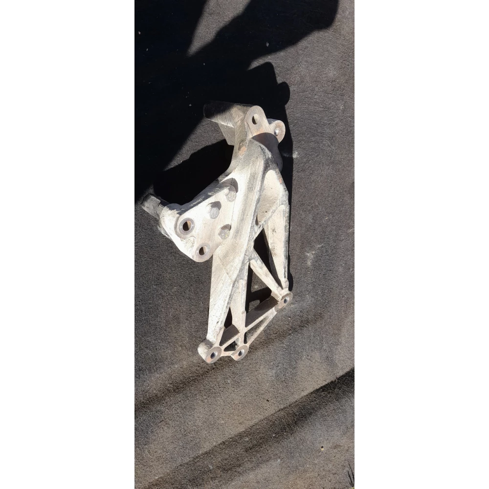 95VW6037BB кронштейн двигателя  правый Volkswagen Sharan 1.9TD