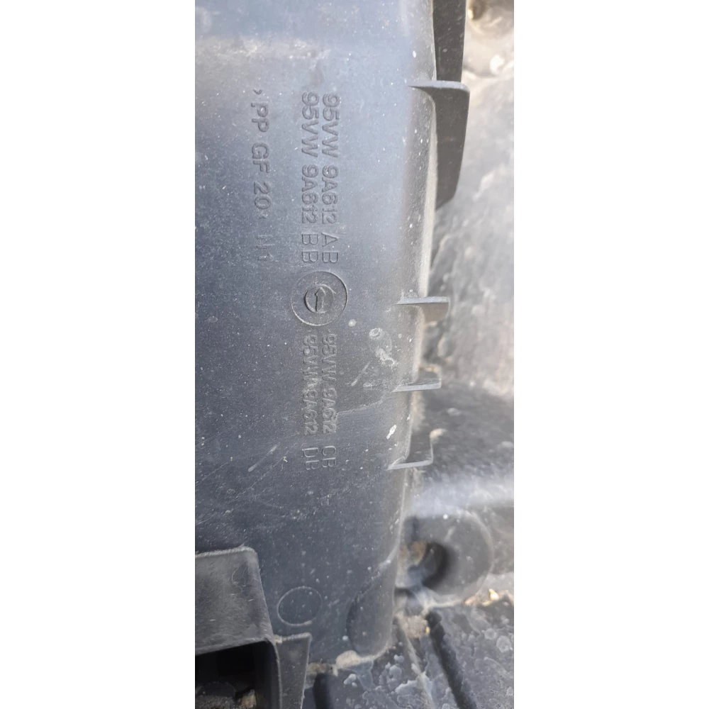 95VW9A612AB корпус воздушного фильтра Volkswagen Sharan 1.9TD