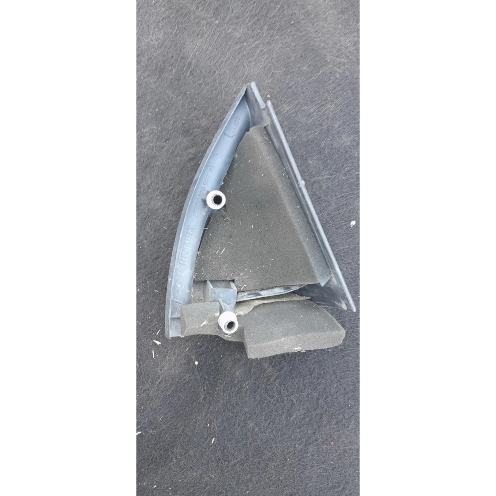 8200079928 кришка зеркала внутренняя левая  Renault Megane 2