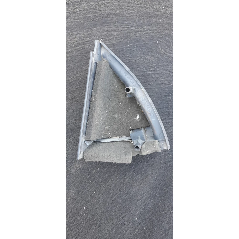 8200079927 заглушка зеркала правая  Renault Megane 2
