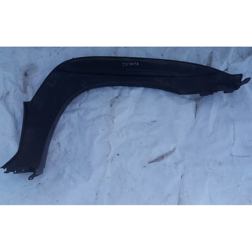 Розширитель крила Toyota 7561260150