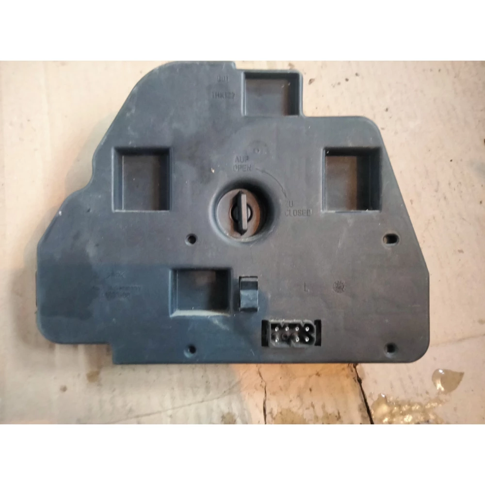 Плата заднего левого фонаря BMW E39