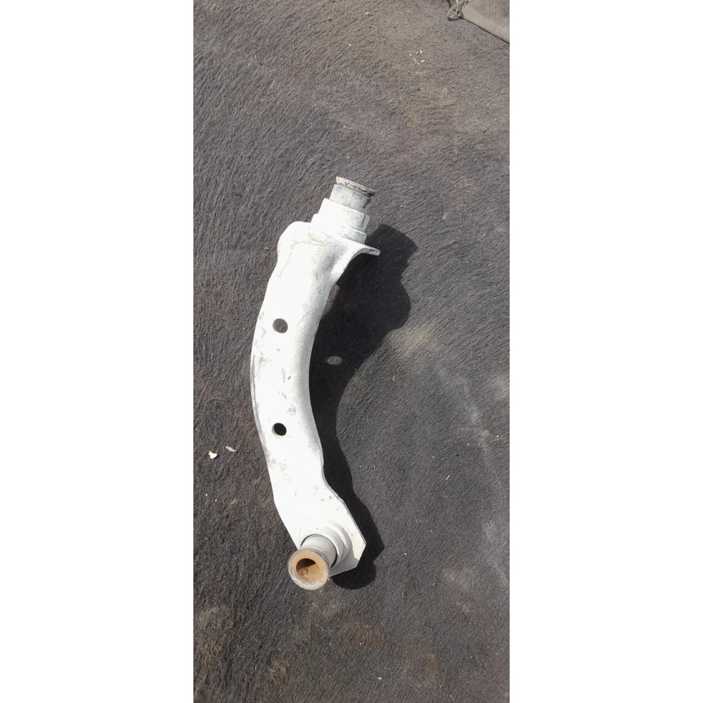 8200197453 G кронштейн крепления подрамника передний левый Renault Megane 2, Scenic 2